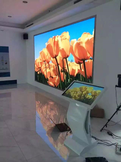 成都广告深夜AV免费观看一般是指户外广告画面输出
